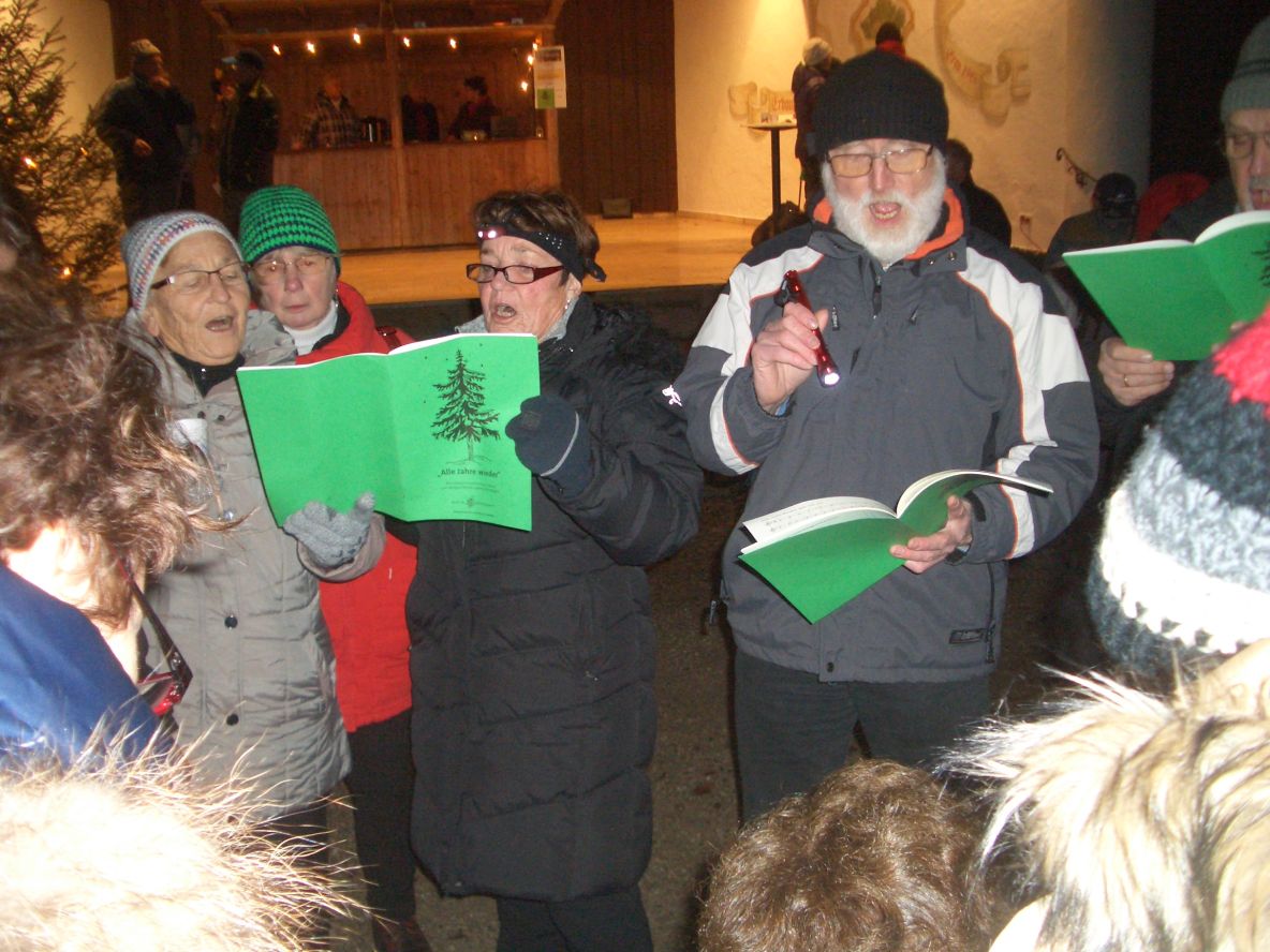 2015-101 Weihnachtslieder.jpg